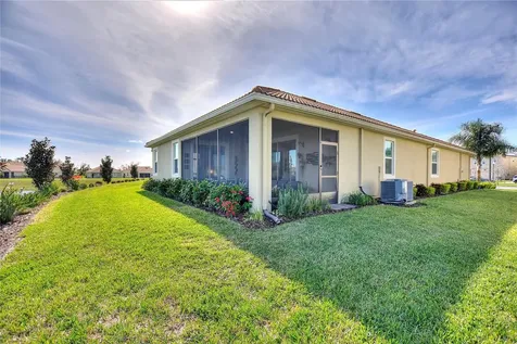 8995 Ace Loop Davenport FL 33896