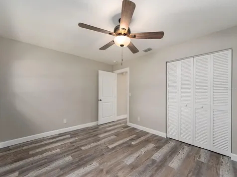 11883 108th Avenue Largo FL 33778