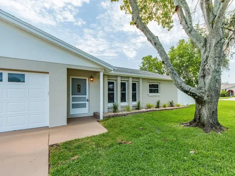 11883 108th Avenue Largo FL 33778