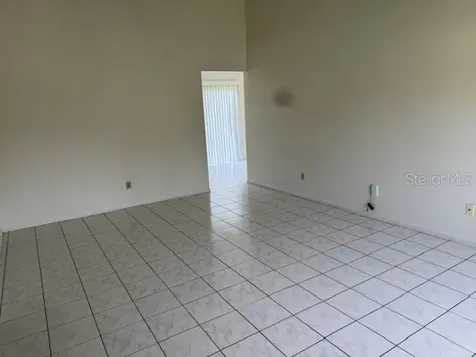 319 La Paz Drive Kissimmee FL 34743