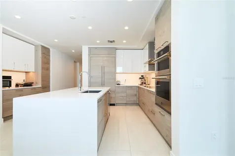 301 1st Street S St Petersburg FL 33701
