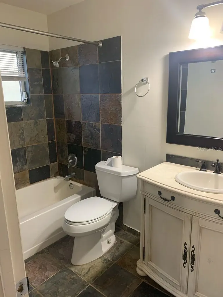 2221 NW 54th Terrace Gainesville FL 32605