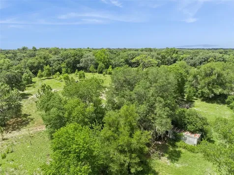 2040 Holly Hammock Road De Leon Springs FL 32130