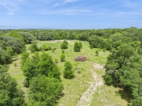 2040 Holly Hammock Road De Leon Springs FL 32130