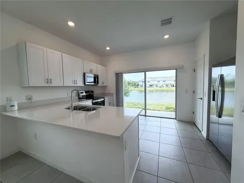 3187 Skyline Loop Poinciana FL 34758