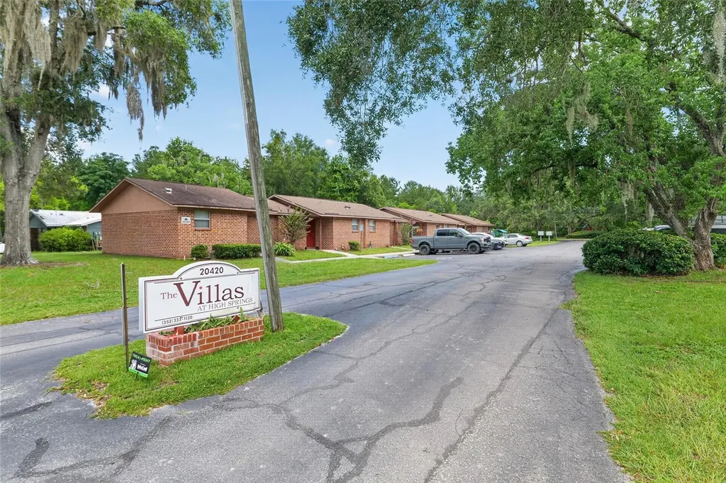 20420 NW 243rd Drive High Springs FL 32643