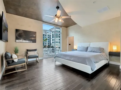 525 E Jackson Street Orlando FL 32801