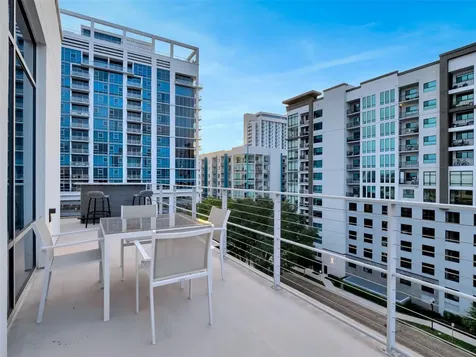 525 E Jackson Street Orlando FL 32801