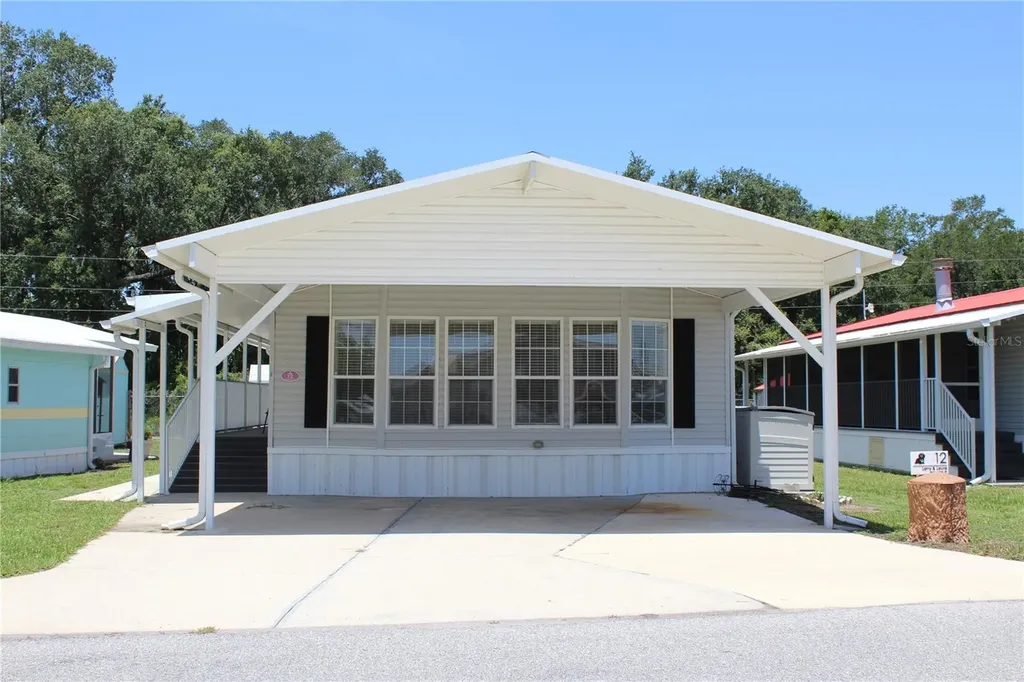 12 Saddlebag Trail Lake Wales FL 33898