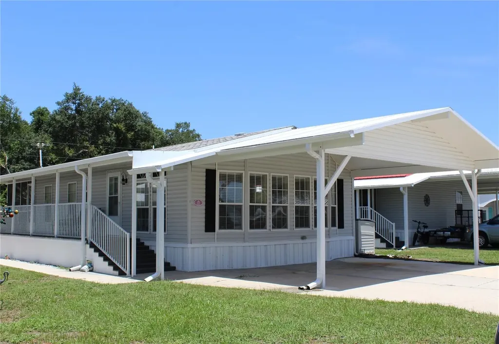 12 Saddlebag Trail Lake Wales FL 33898