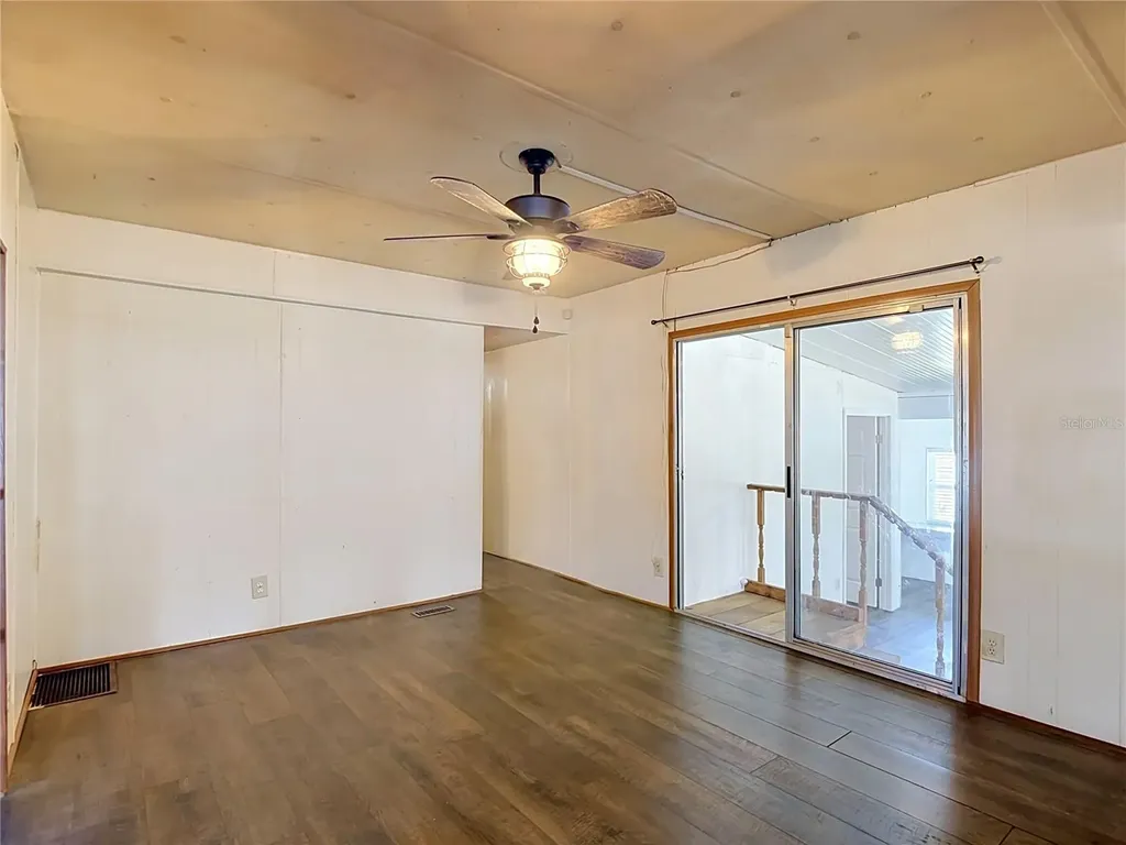 39032 Ola Avenue Zephyrhills FL 33542