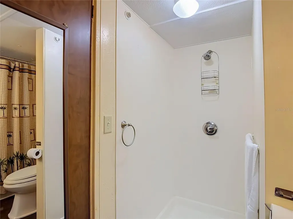 39032 Ola Avenue Zephyrhills FL 33542