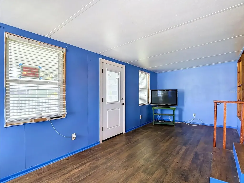 39032 Ola Avenue Zephyrhills FL 33542