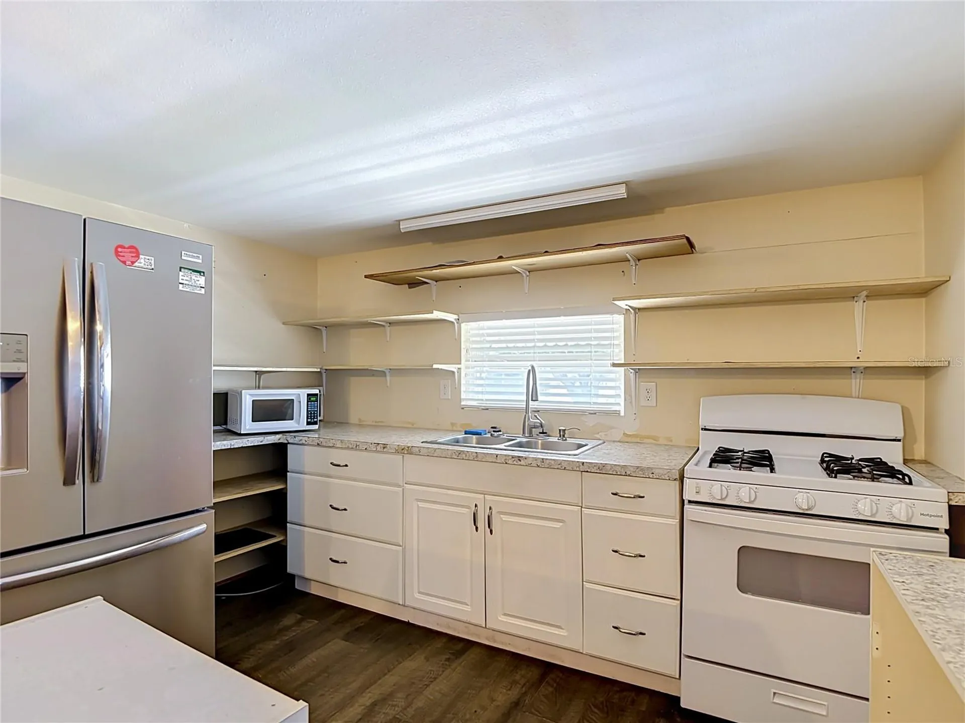 39032 Ola Avenue Zephyrhills FL 33542