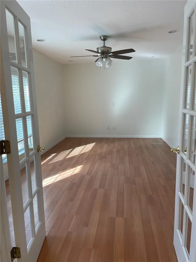 1424 Chesterfield Drive Dunedin FL 34698