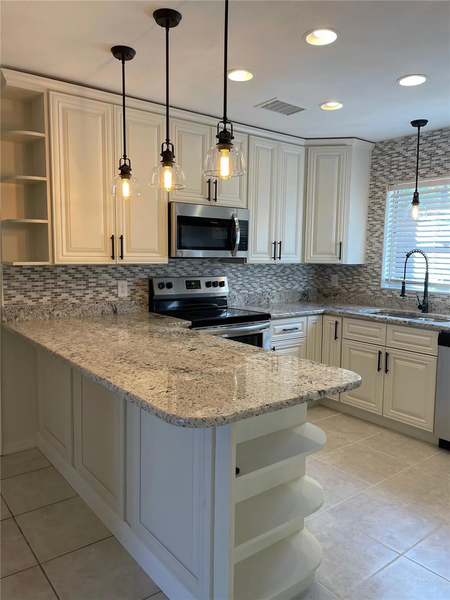 1424 Chesterfield Drive Dunedin FL 34698