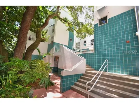 4950 Bayshore Boulevard Tampa FL 33611