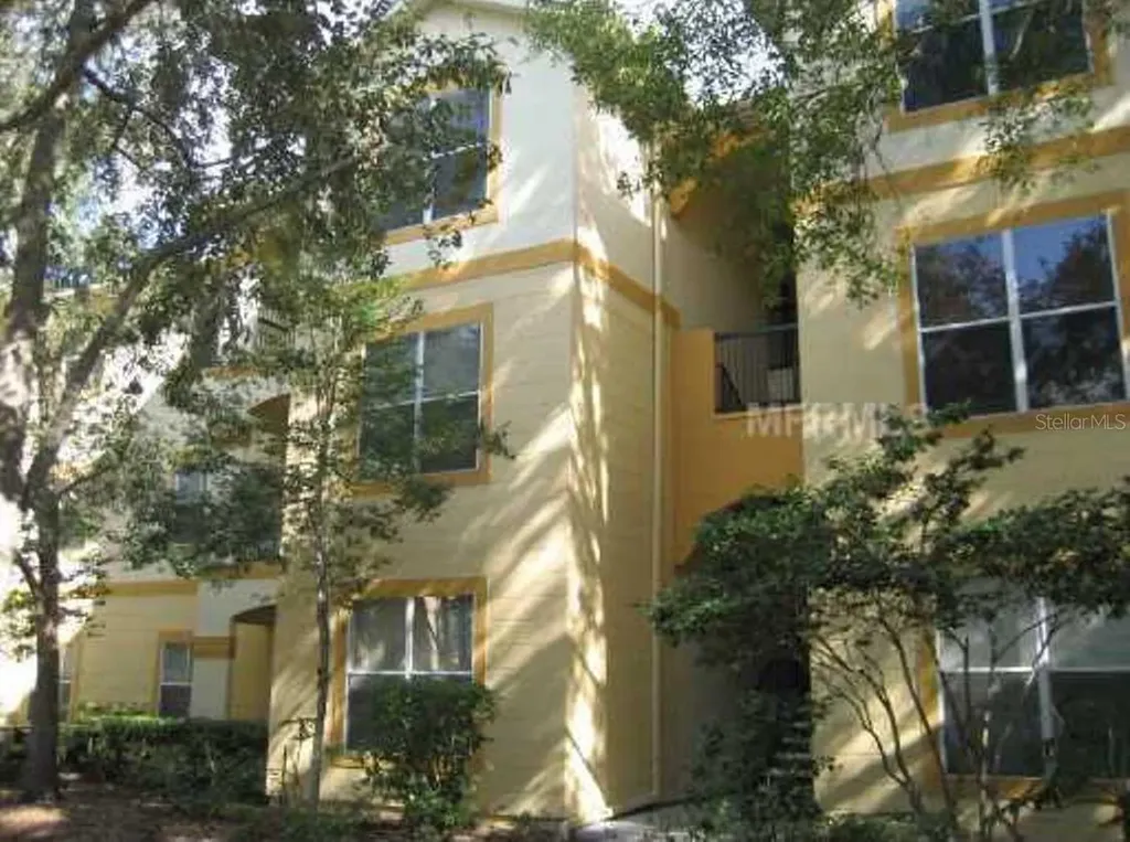 5616 Pinnacle Heights Circle Tampa FL 33624