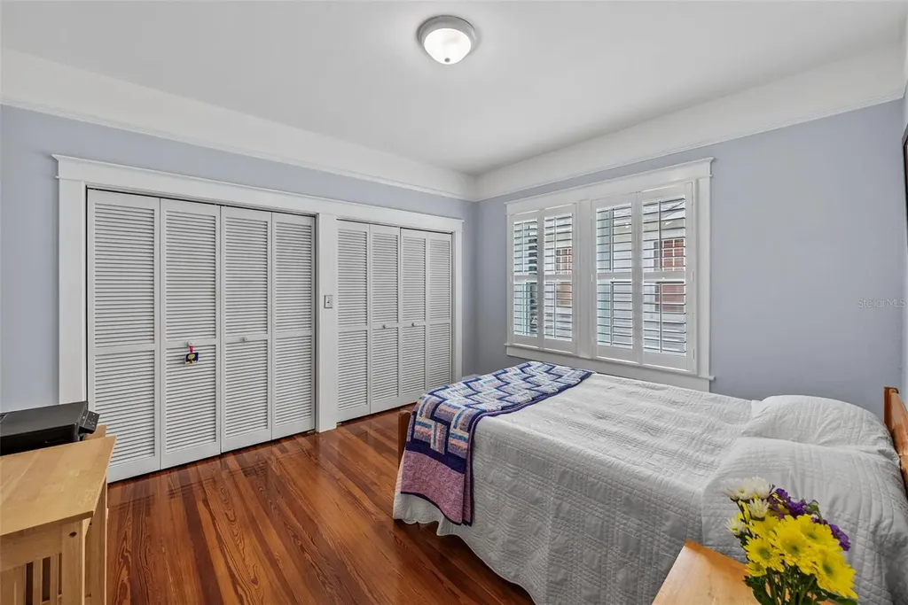 2915 W Angeles Street Tampa FL 33629
