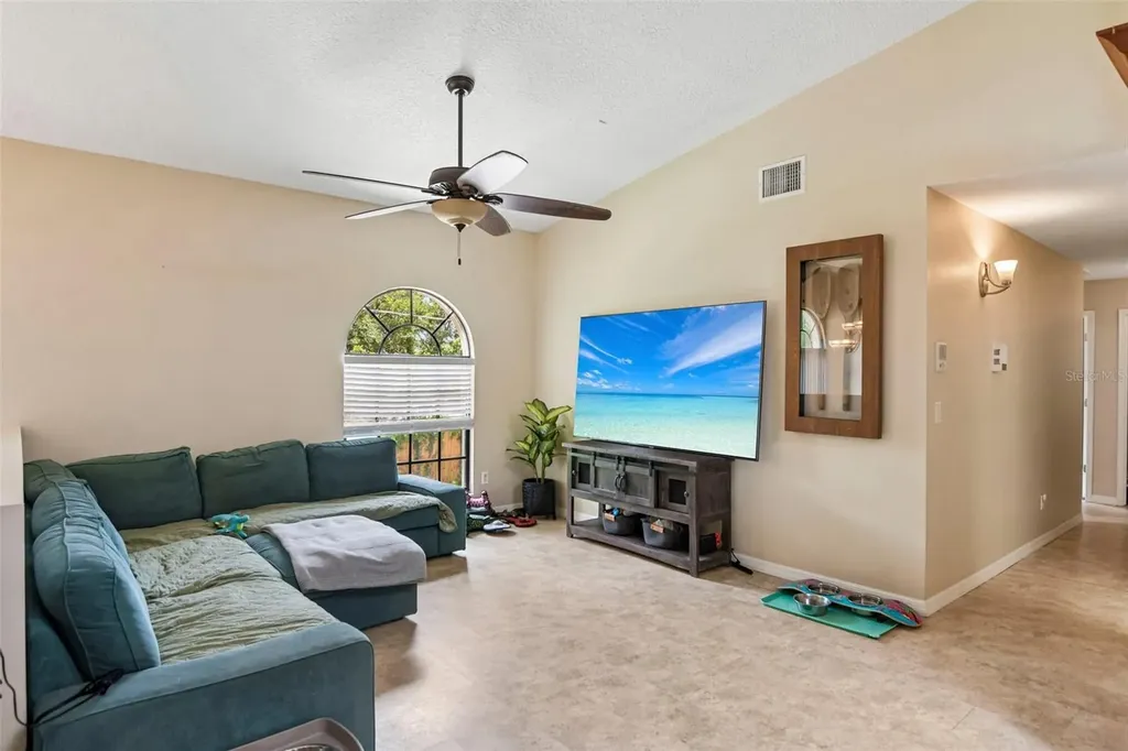 5831 114th Terrace N Pinellas Park FL 33782