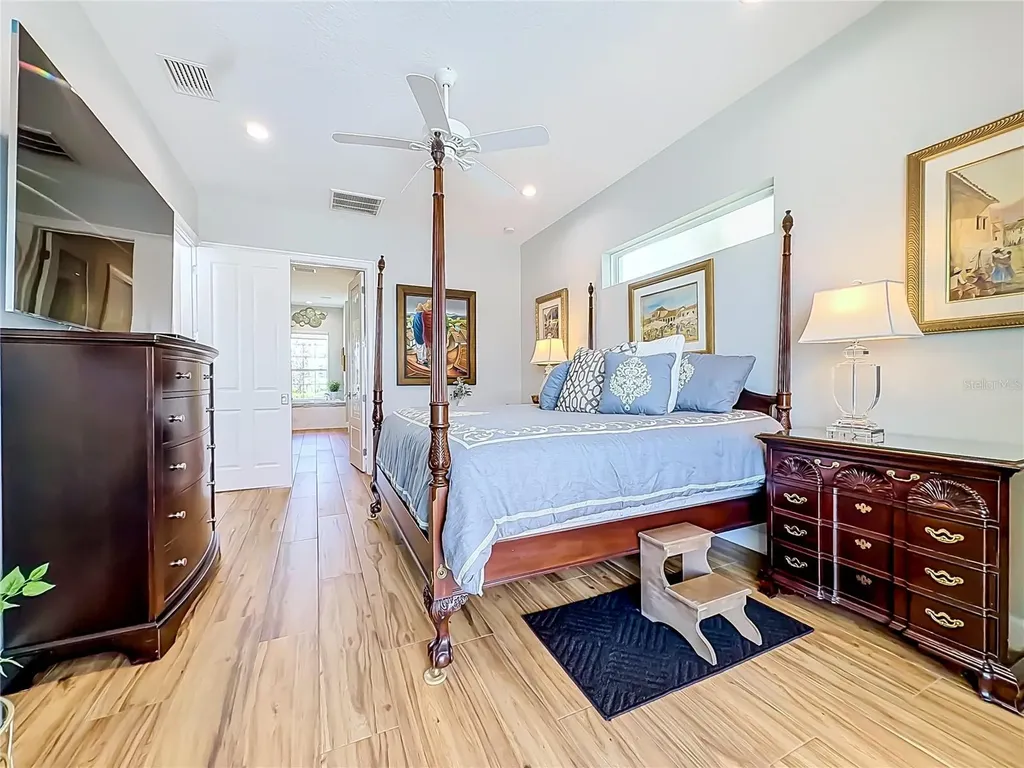 838 SW Kings Bay Drive Crystal River FL 34429