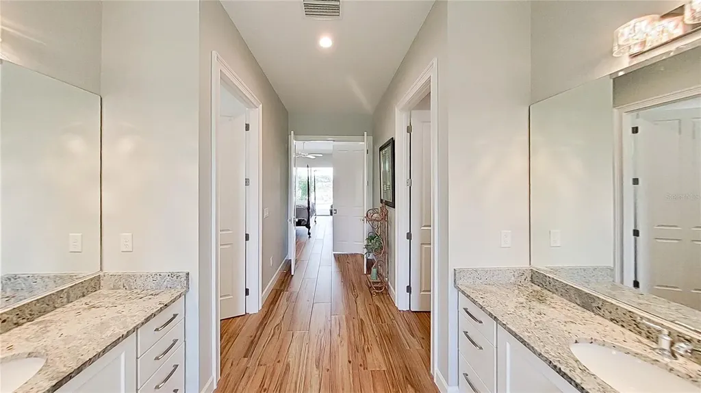838 SW Kings Bay Drive Crystal River FL 34429