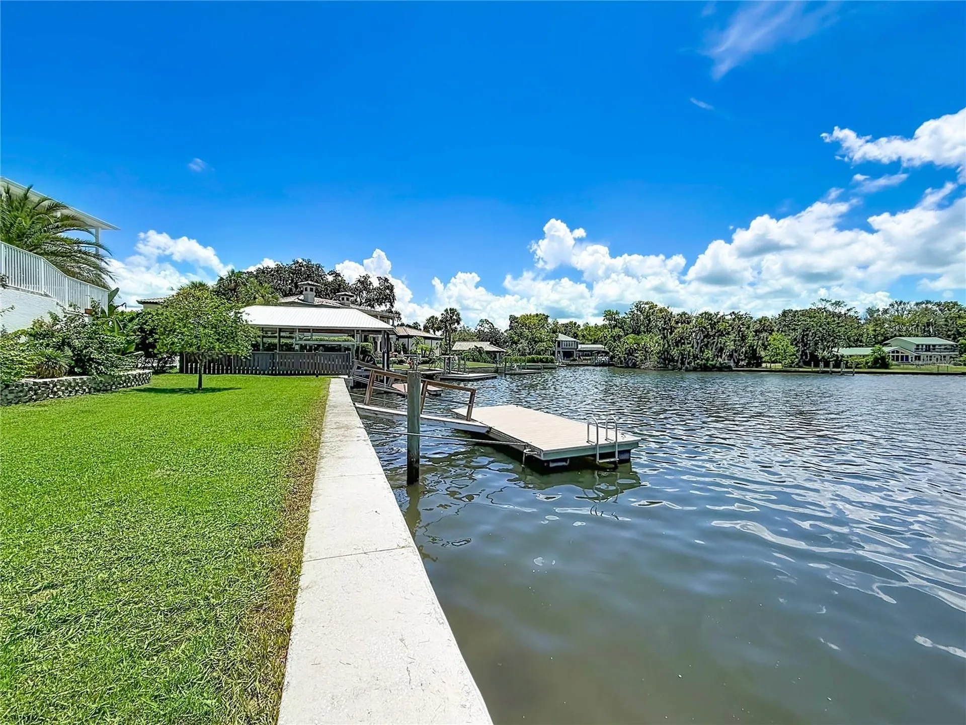 838 SW Kings Bay Drive Crystal River FL 34429
