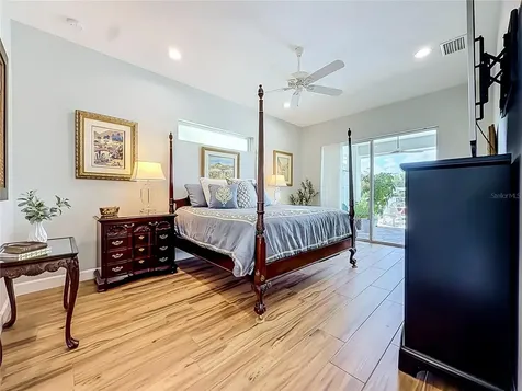 838 SW Kings Bay Drive Crystal River FL 34429