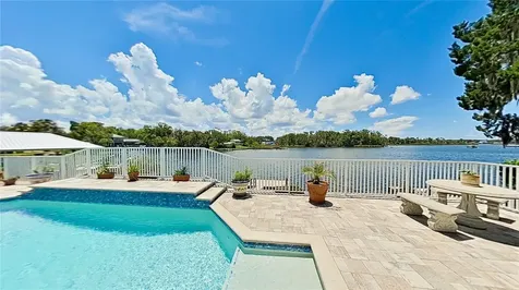 838 SW Kings Bay Drive Crystal River FL 34429