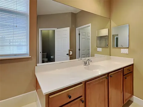 589 Errol Parkway Apopka FL 32712