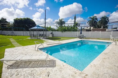 632-5 Ave. San Patricio Guaynabo PR 00968