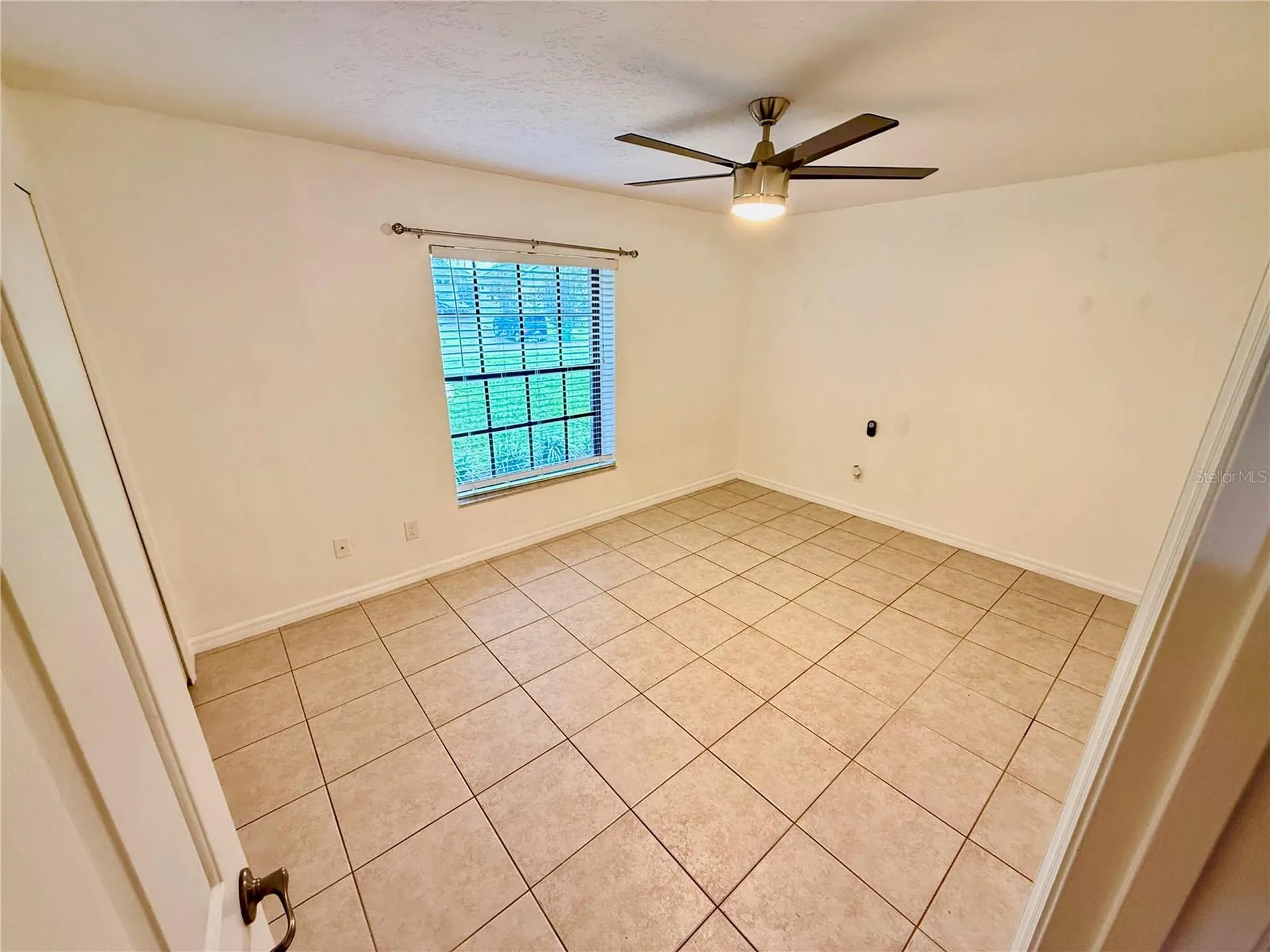 1805 Exmore Avenue Deltona FL 32725