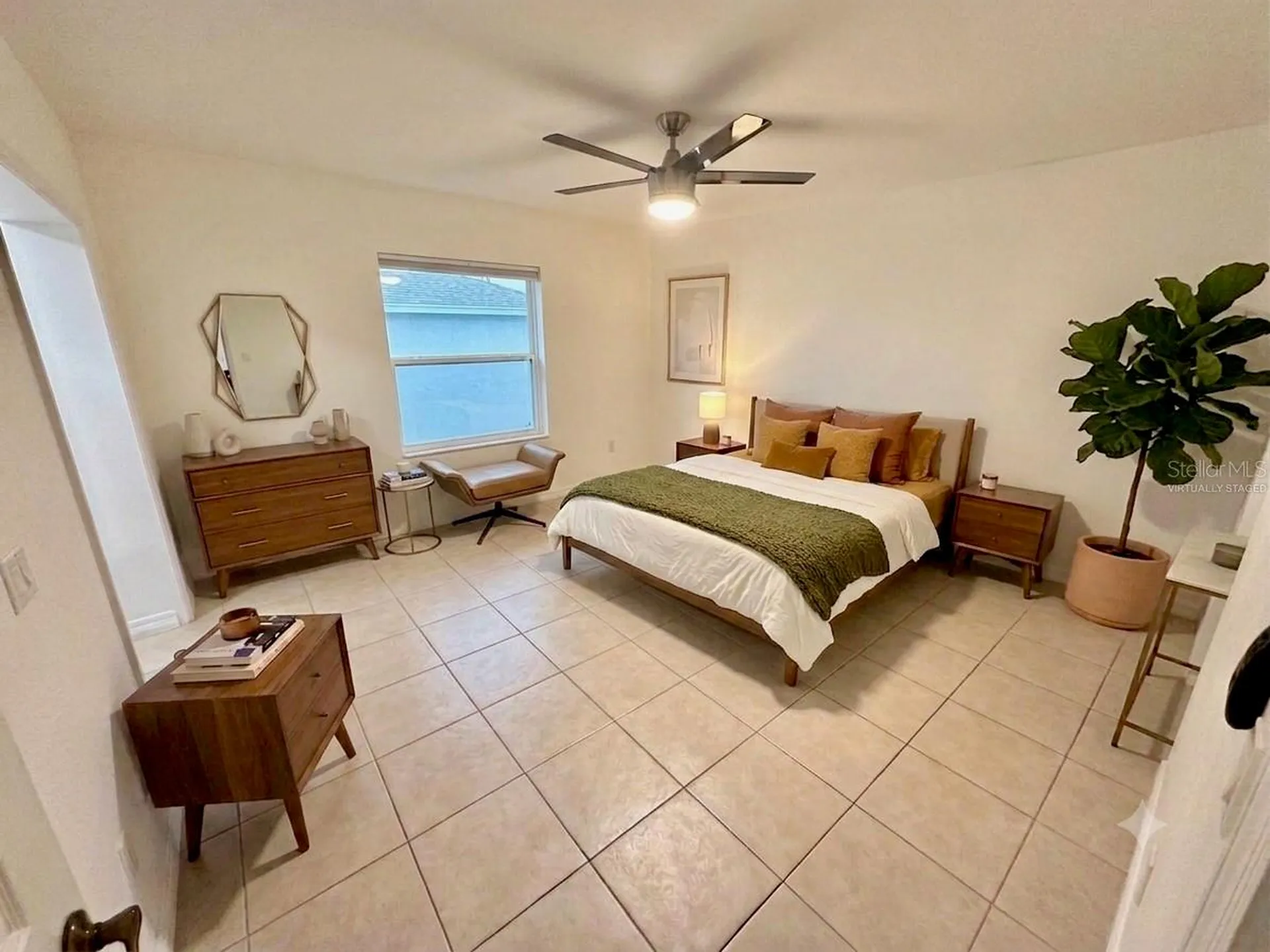 1805 Exmore Avenue Deltona FL 32725