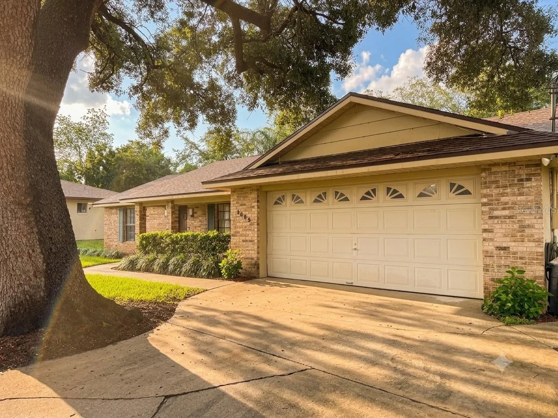 1805 Exmore Avenue Deltona FL 32725