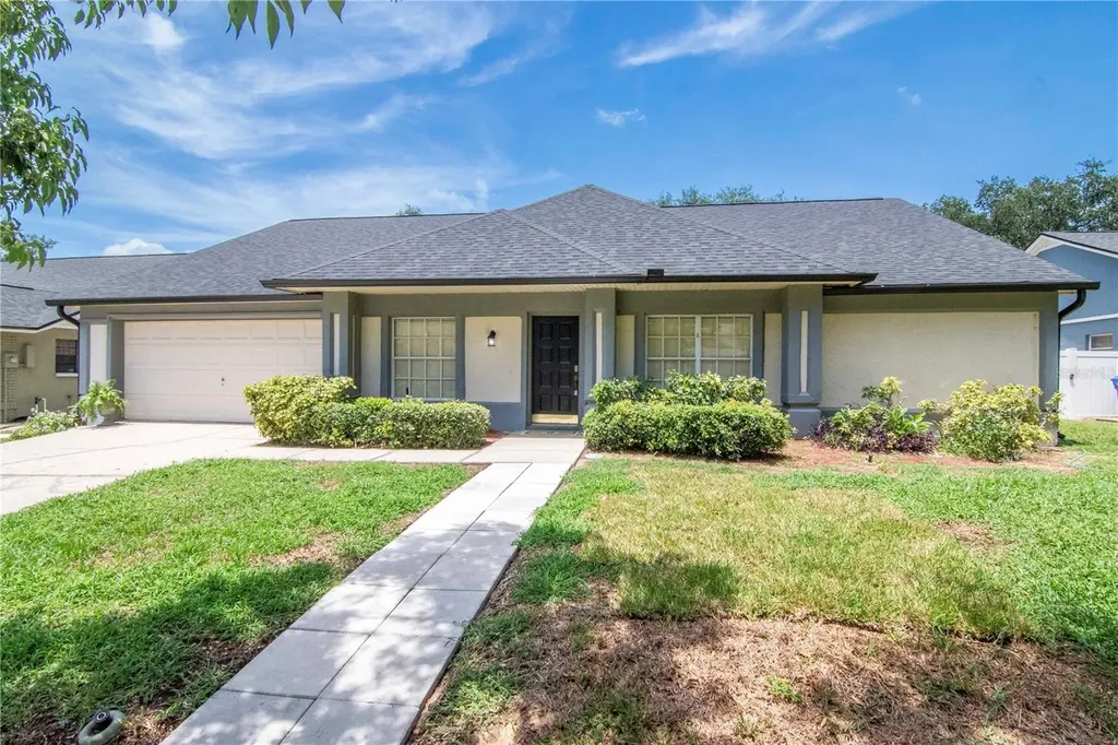 2608 Berryvine Place Valrico FL 33596