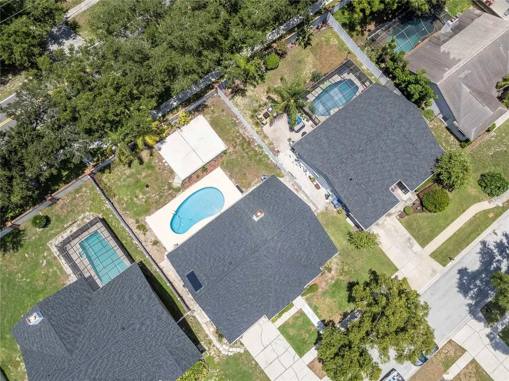 2608 Berryvine Place Valrico FL 33596