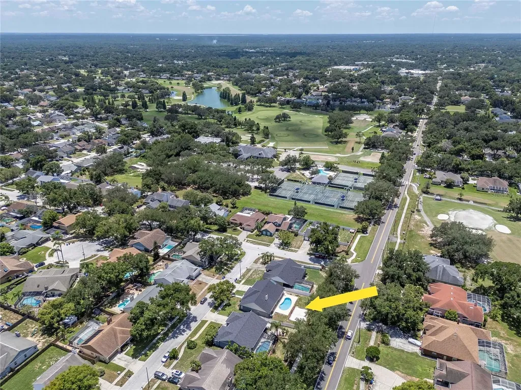 2608 Berryvine Place Valrico FL 33596