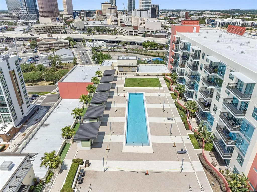 1120 E Kennedy Boulevard Tampa FL 33602