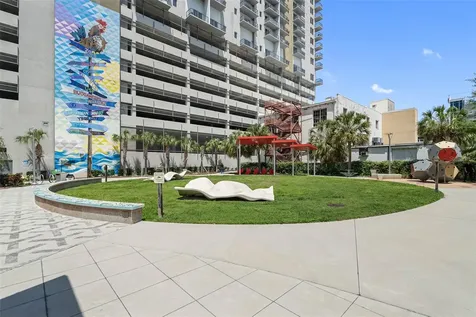 1120 E Kennedy Boulevard Tampa FL 33602