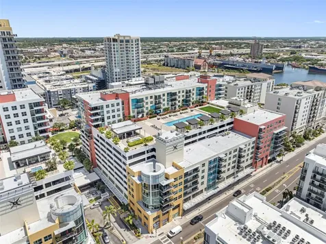 1120 E Kennedy Boulevard Tampa FL 33602