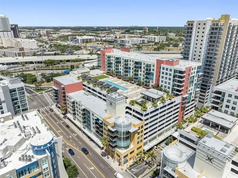 1120 E Kennedy Boulevard Tampa FL 33602