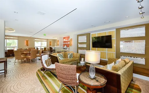 915 Seaside Drive Sarasota FL 34242