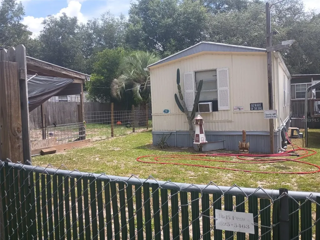 711 SE 129th Court Silver Springs FL 34488