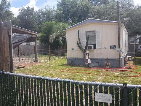 711 SE 129th Court Silver Springs FL 34488