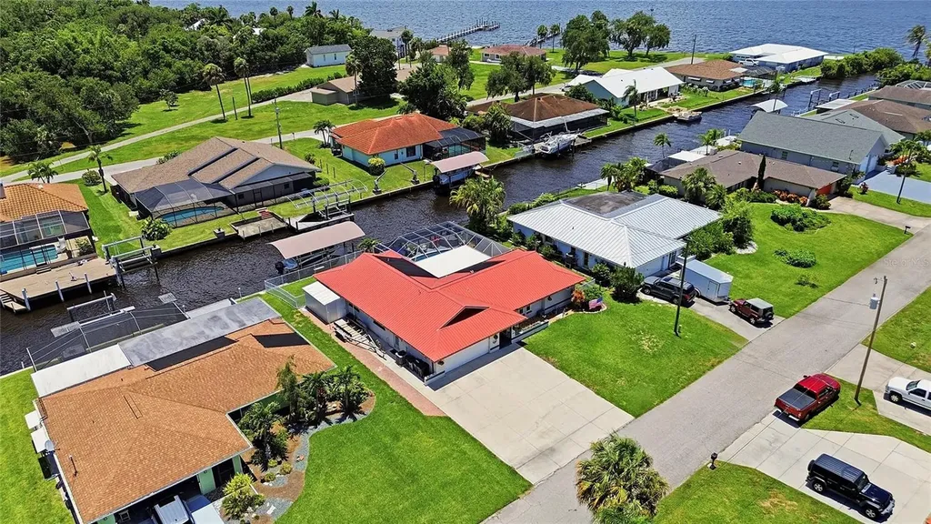 7219 Reymoor Drive North Fort Myers FL 33917