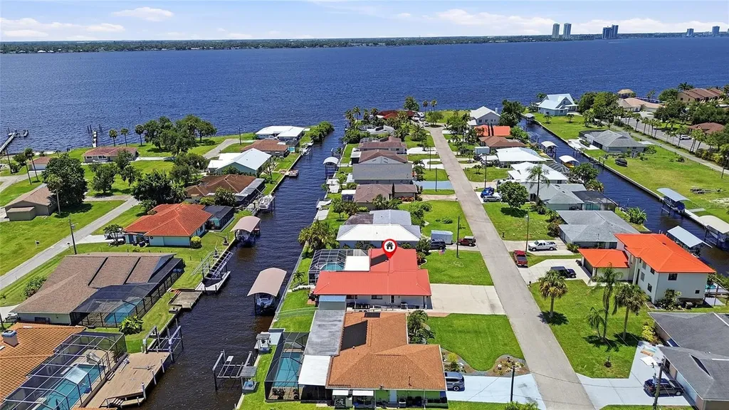 7219 Reymoor Drive North Fort Myers FL 33917