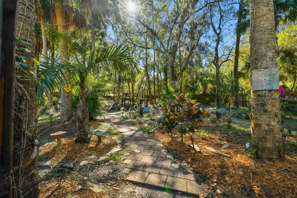 10901 Mcmullen Loop Riverview FL 33569
