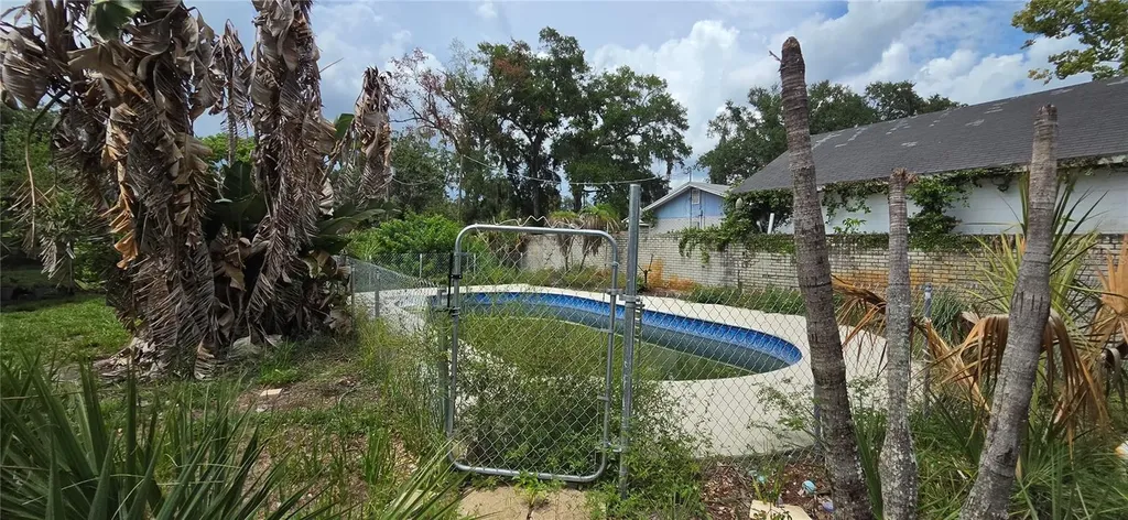 10901 Mcmullen Loop Riverview FL 33569