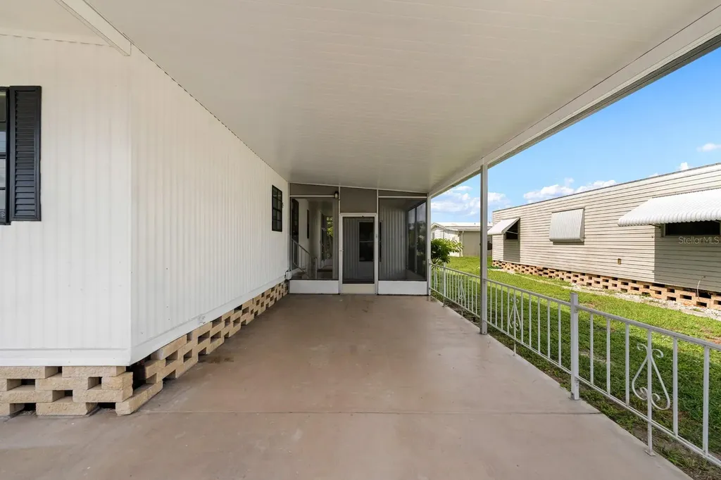 6710 36th Avenue E Palmetto FL 34221