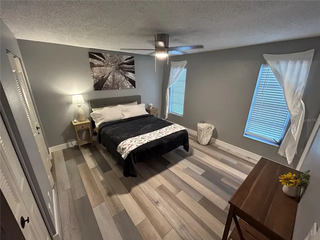 5702 27th Avenue S Gulfport FL 33707
